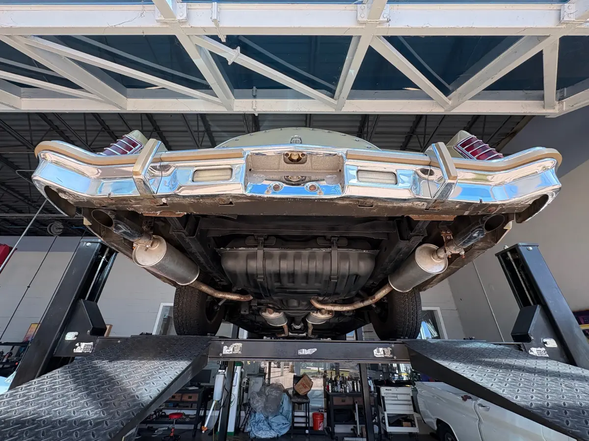 Vehicle photo 45