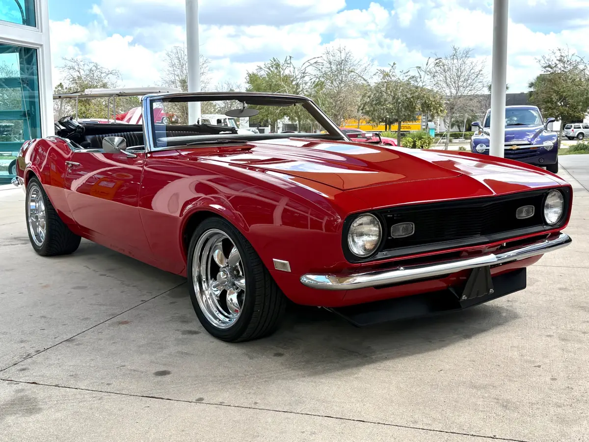 Vehicle photo 4