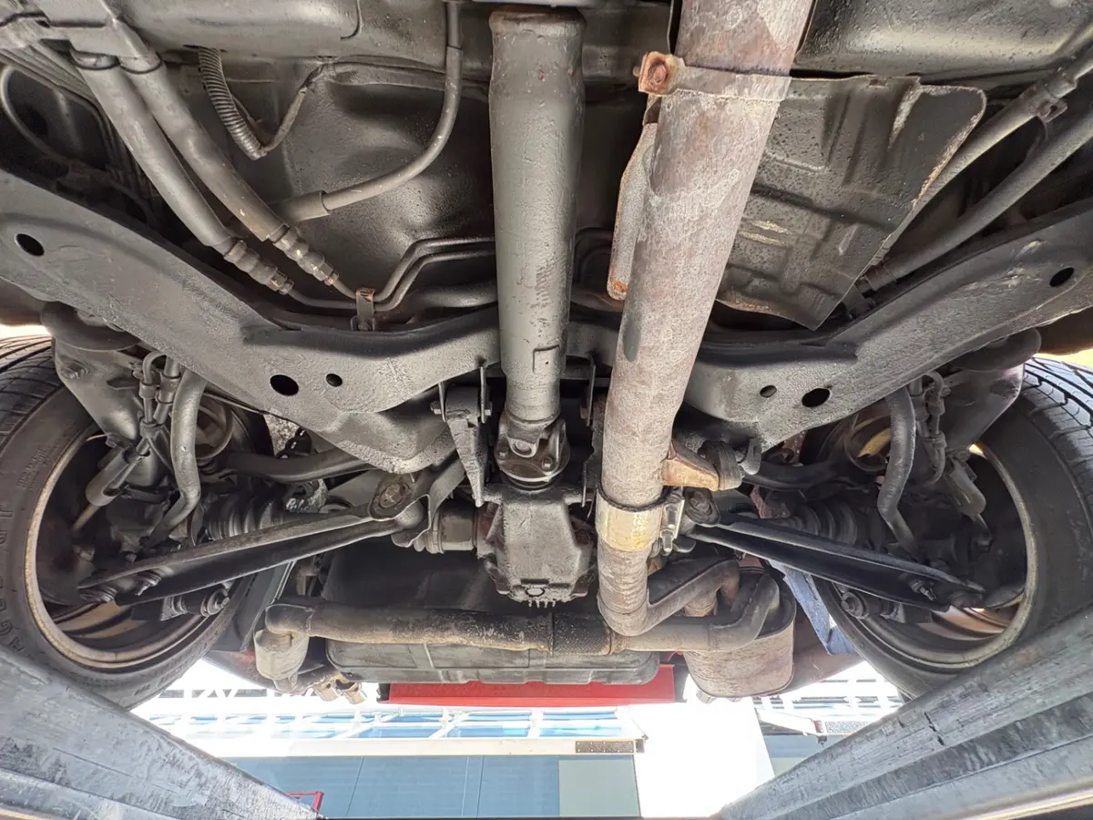 Vehicle photo 60