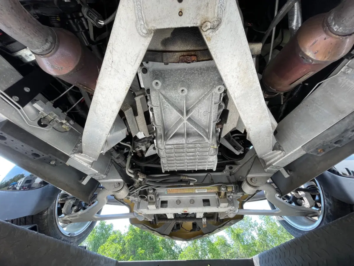 Vehicle photo 61
