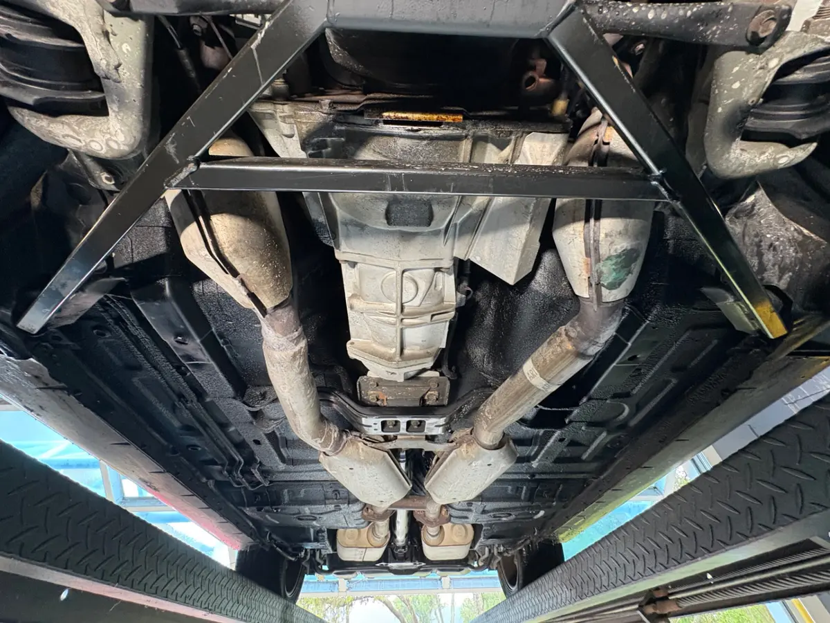 Vehicle photo 58