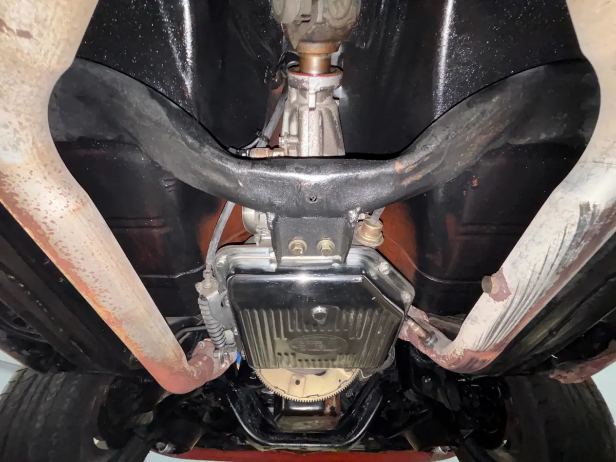 Vehicle photo 40