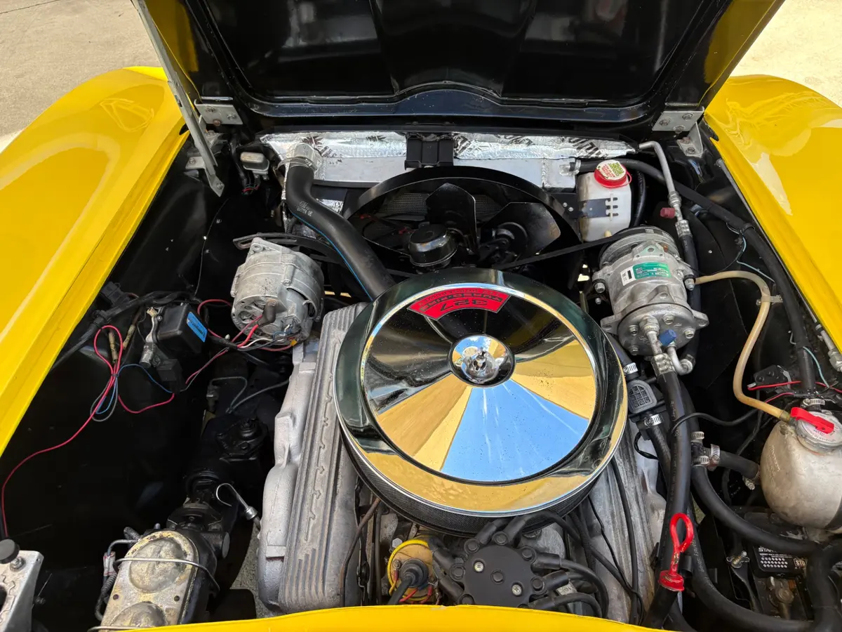 Vehicle photo 37