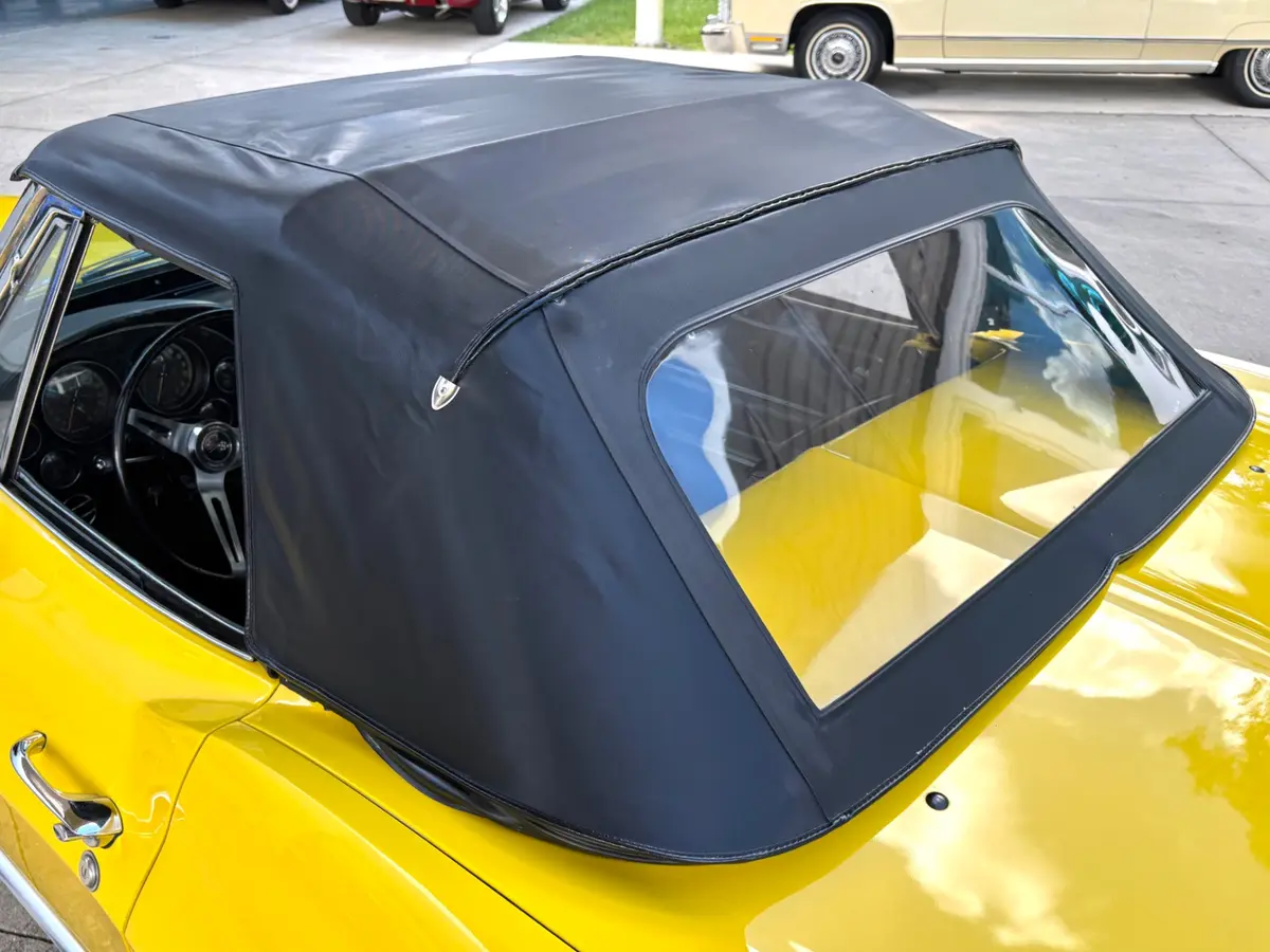 Vehicle photo 25