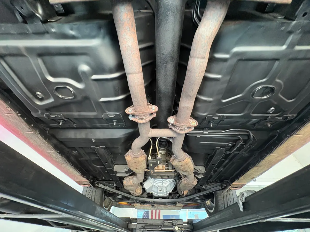 Vehicle photo 51