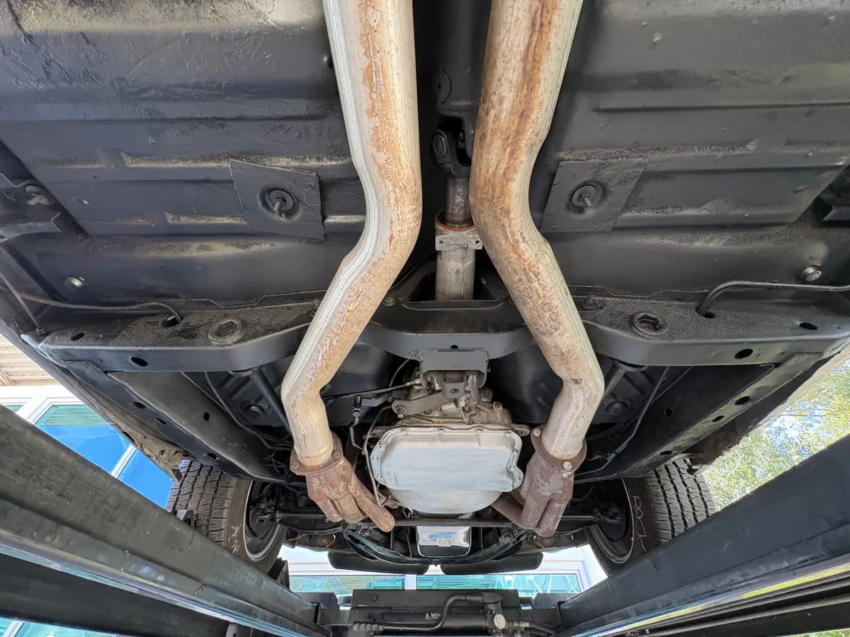 Vehicle photo 47