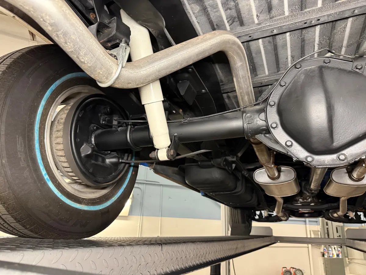 Vehicle photo 44
