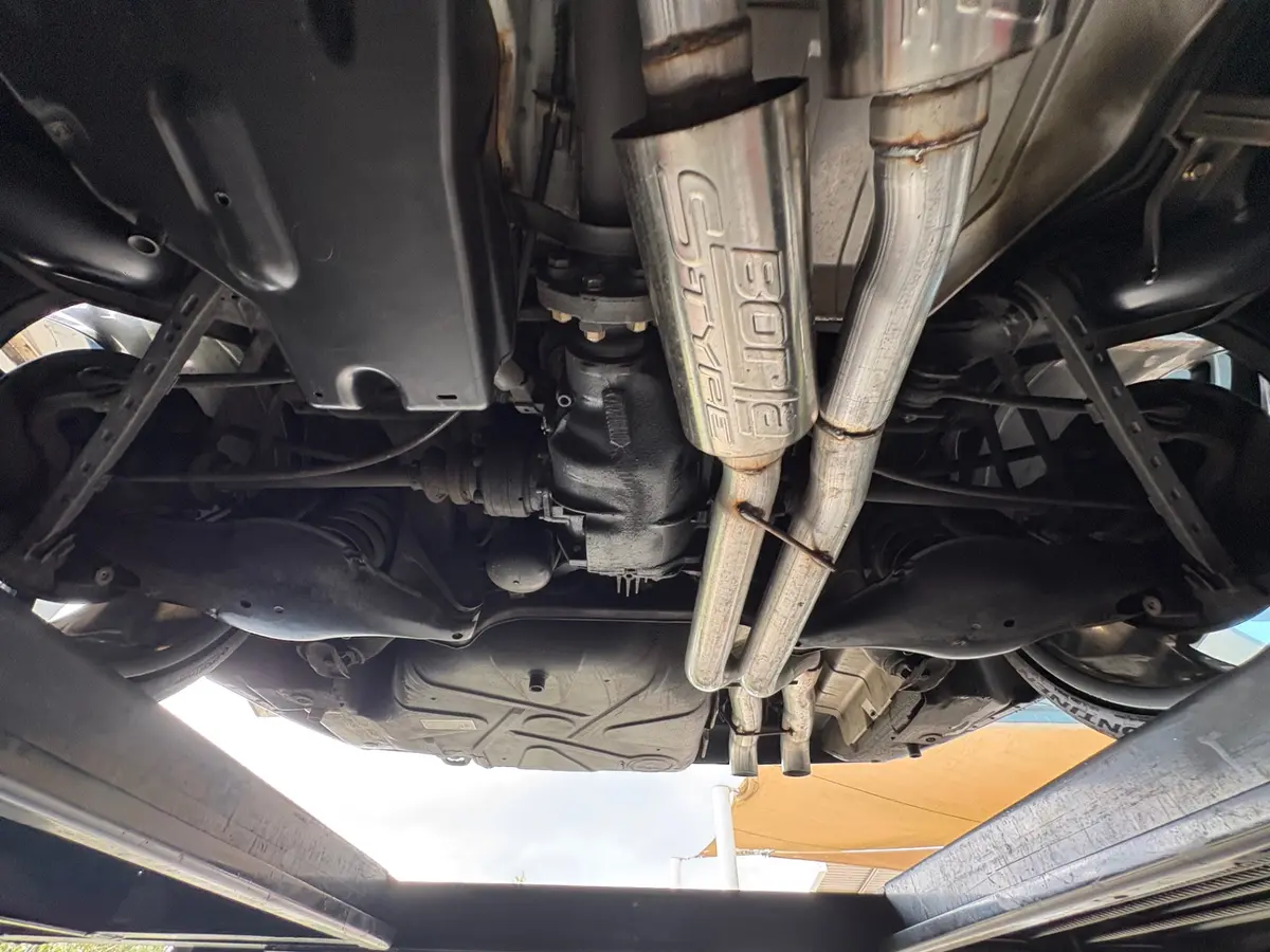 Vehicle photo 63