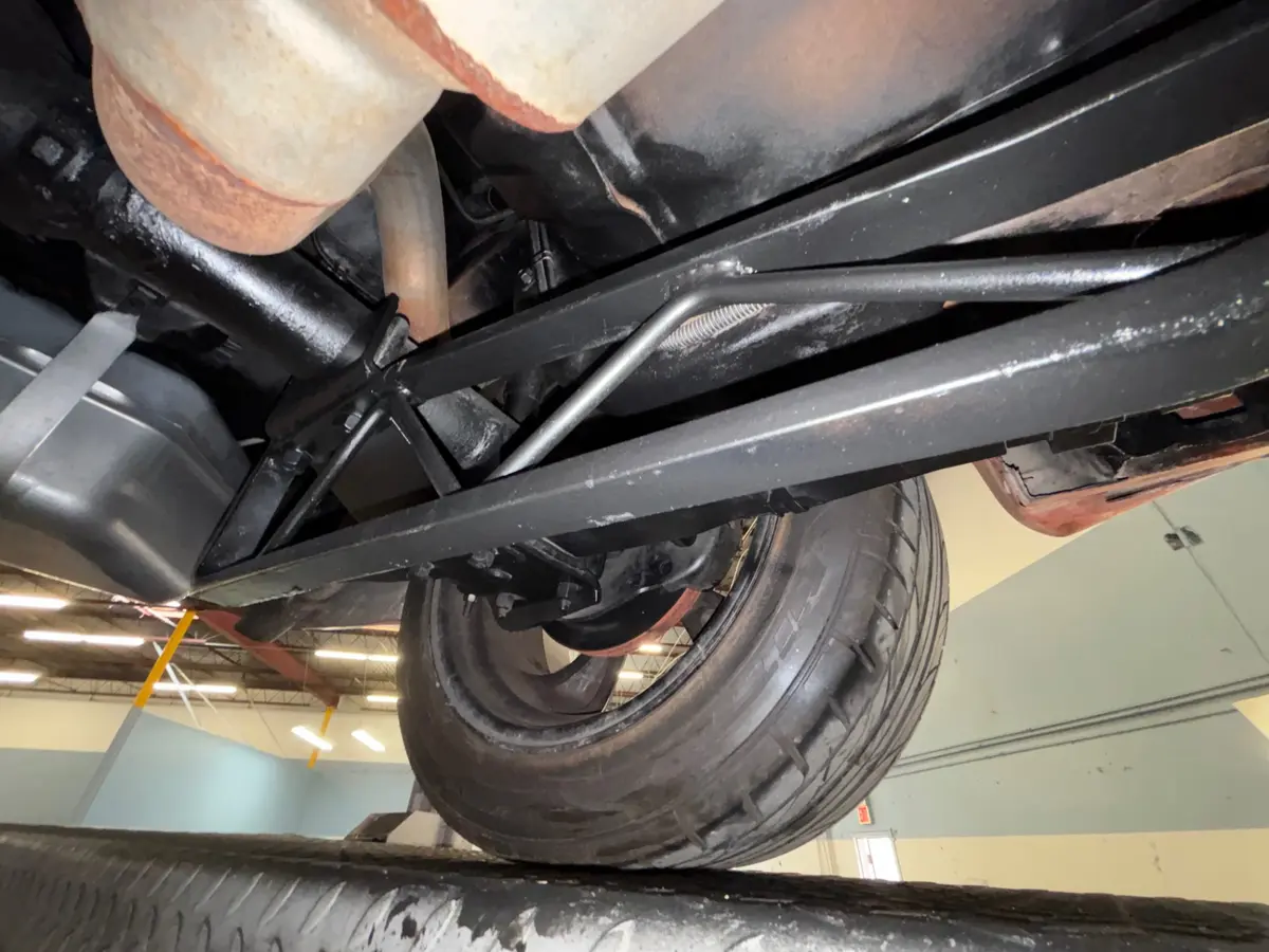 Vehicle photo 50