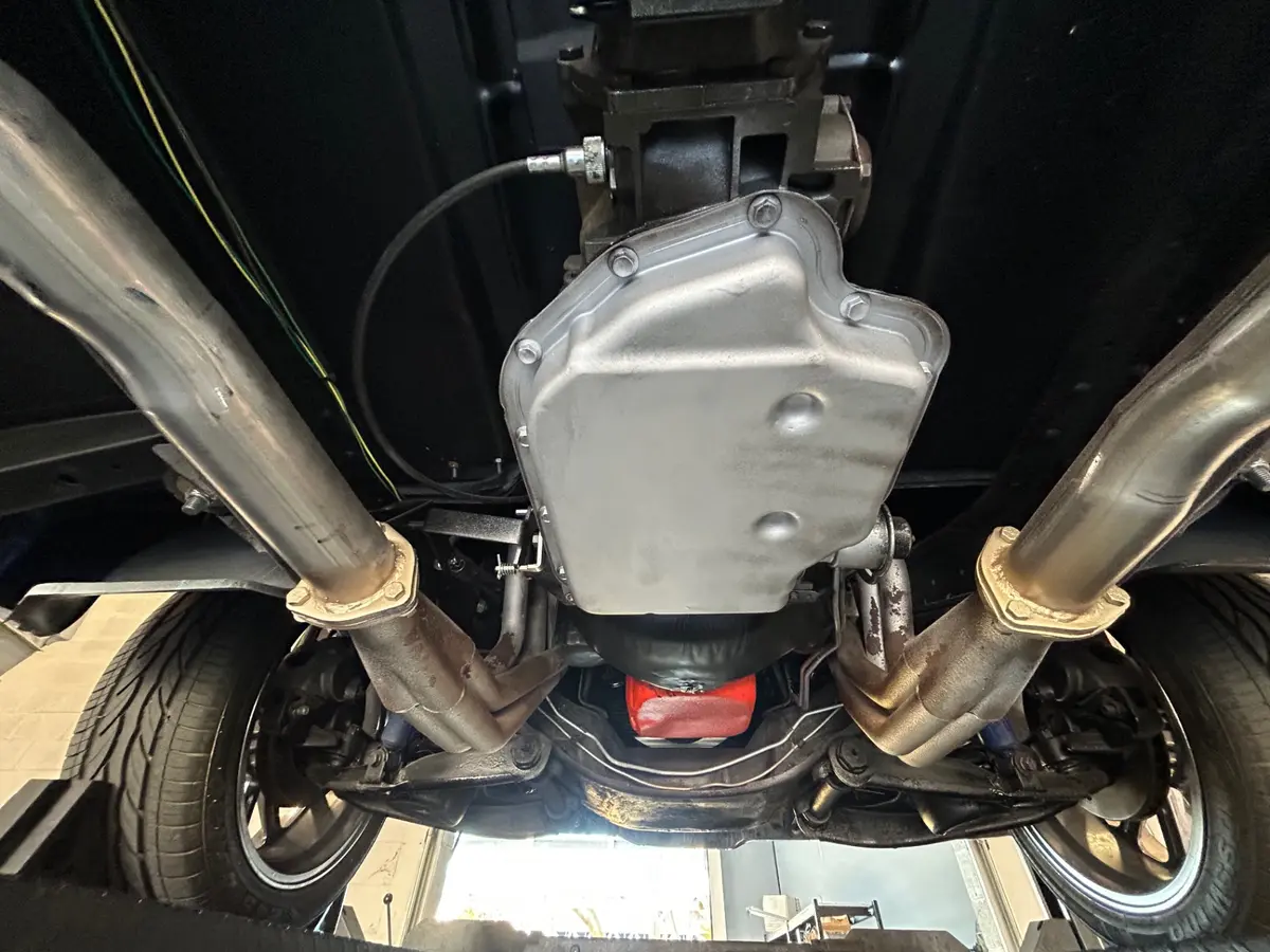 Vehicle photo 48