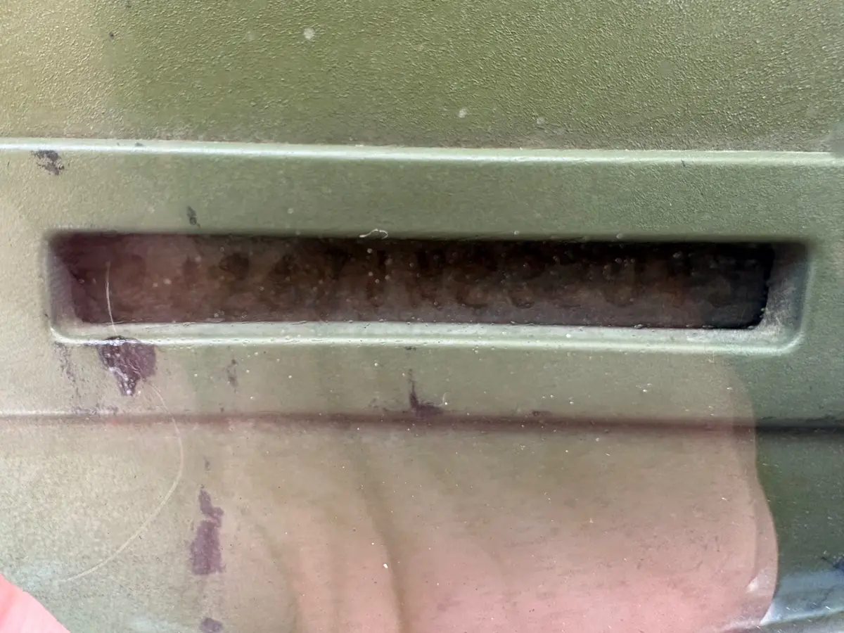 Vehicle photo 28