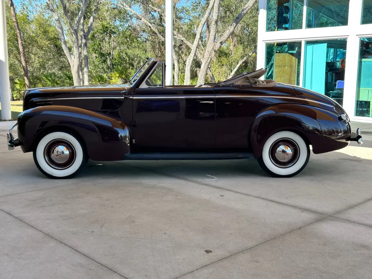Vehicle photo 11