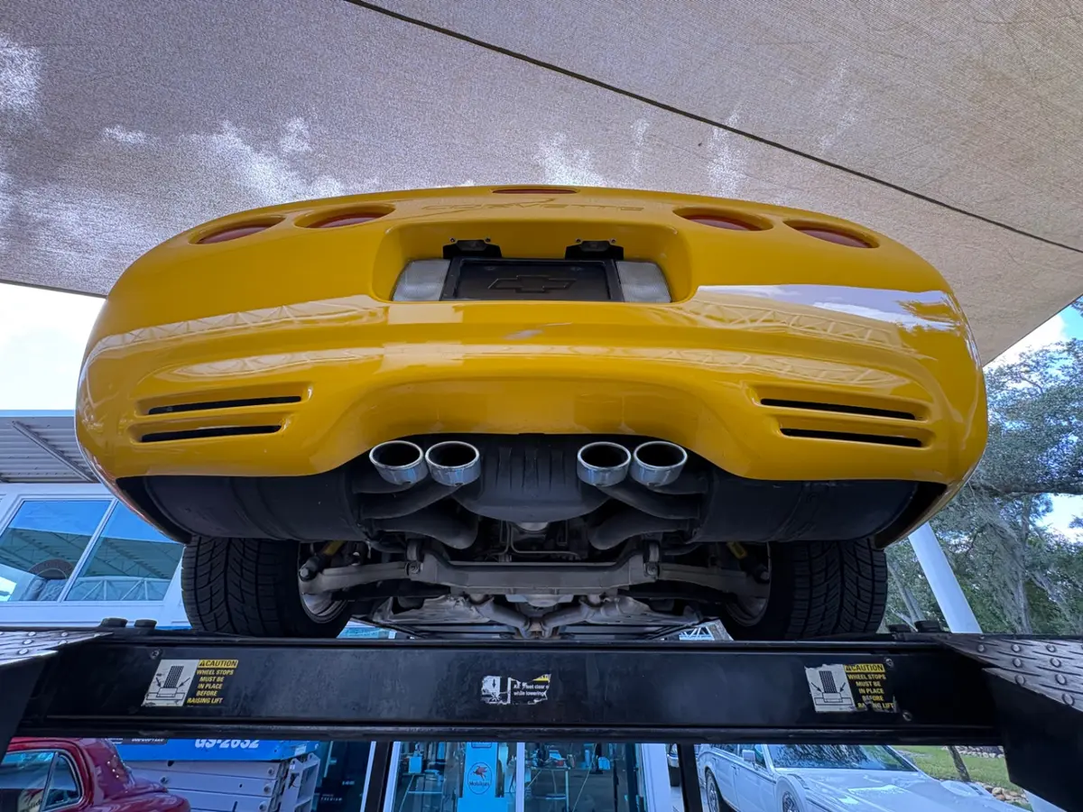 Vehicle photo 47