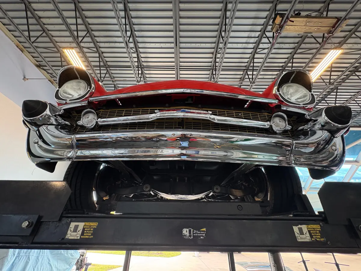Vehicle photo 50