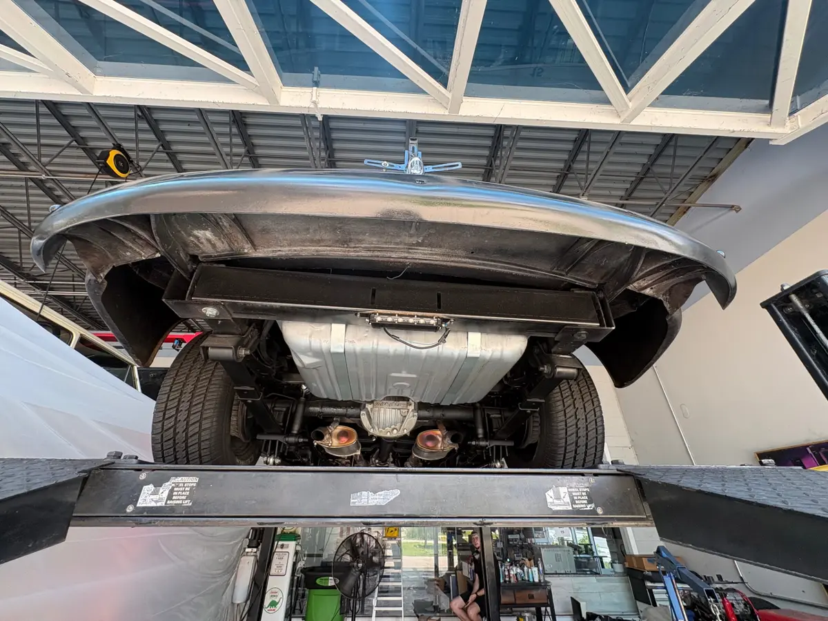 Vehicle photo 40