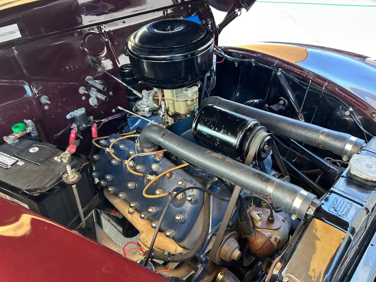 Vehicle photo 32