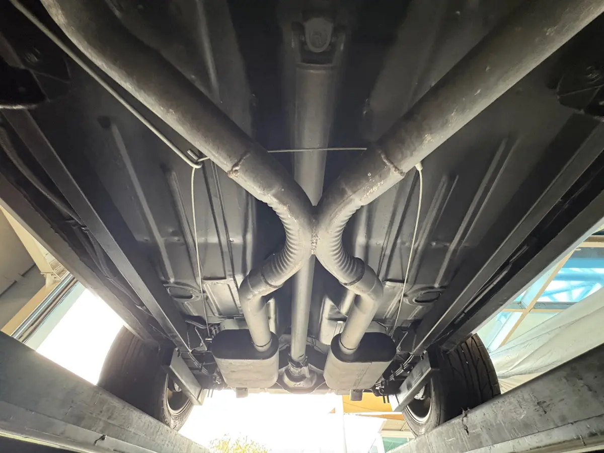 Vehicle photo 55