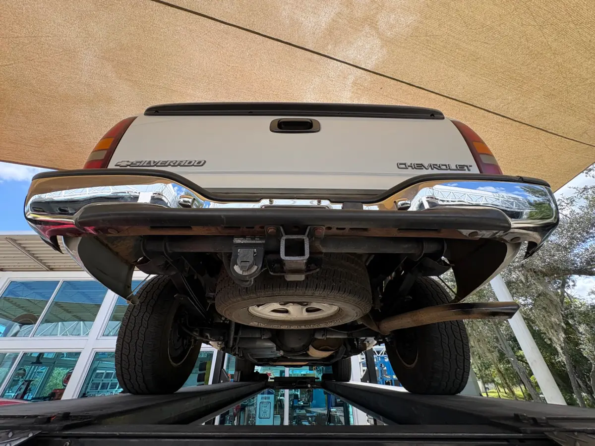 Vehicle photo 42