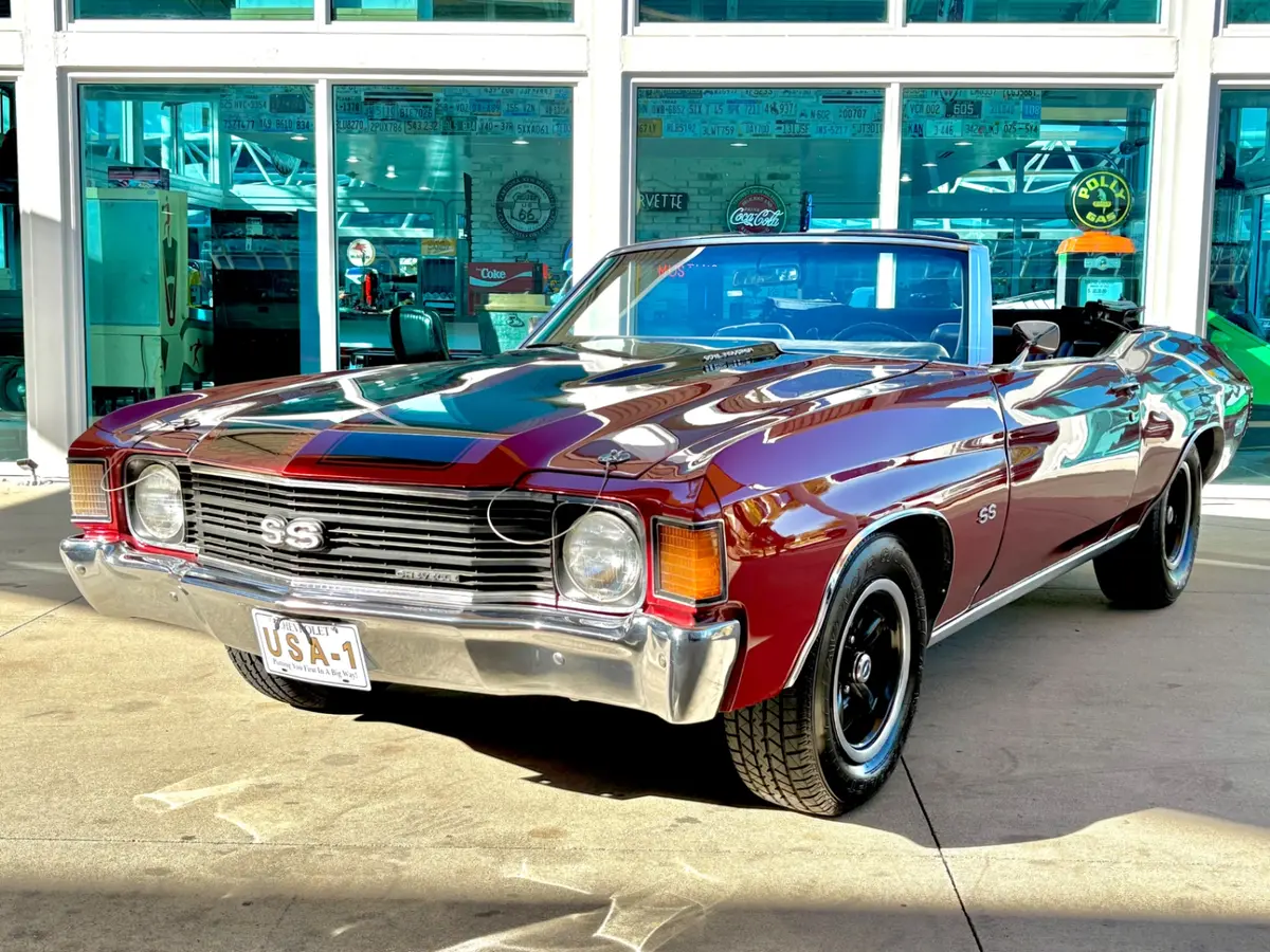 Vehicle photo 1