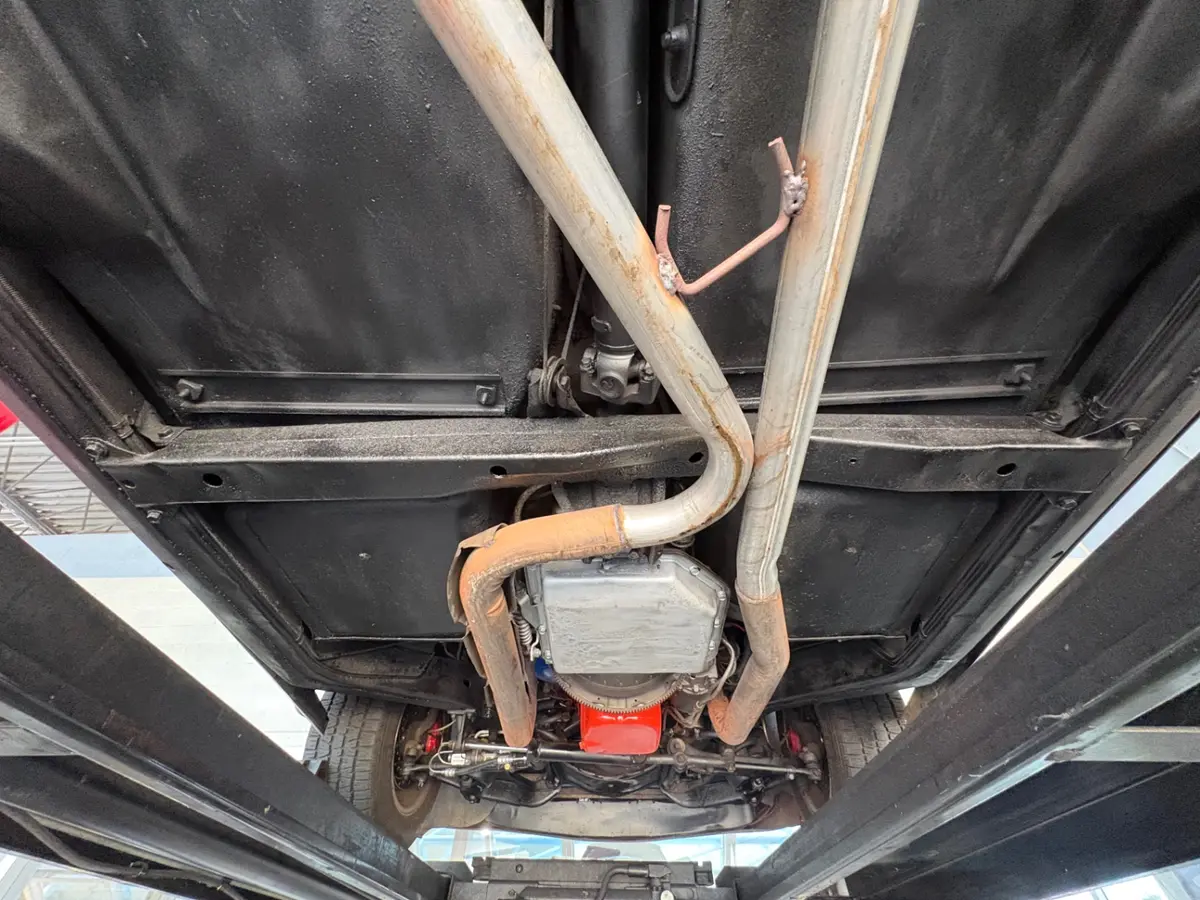 Vehicle photo 47