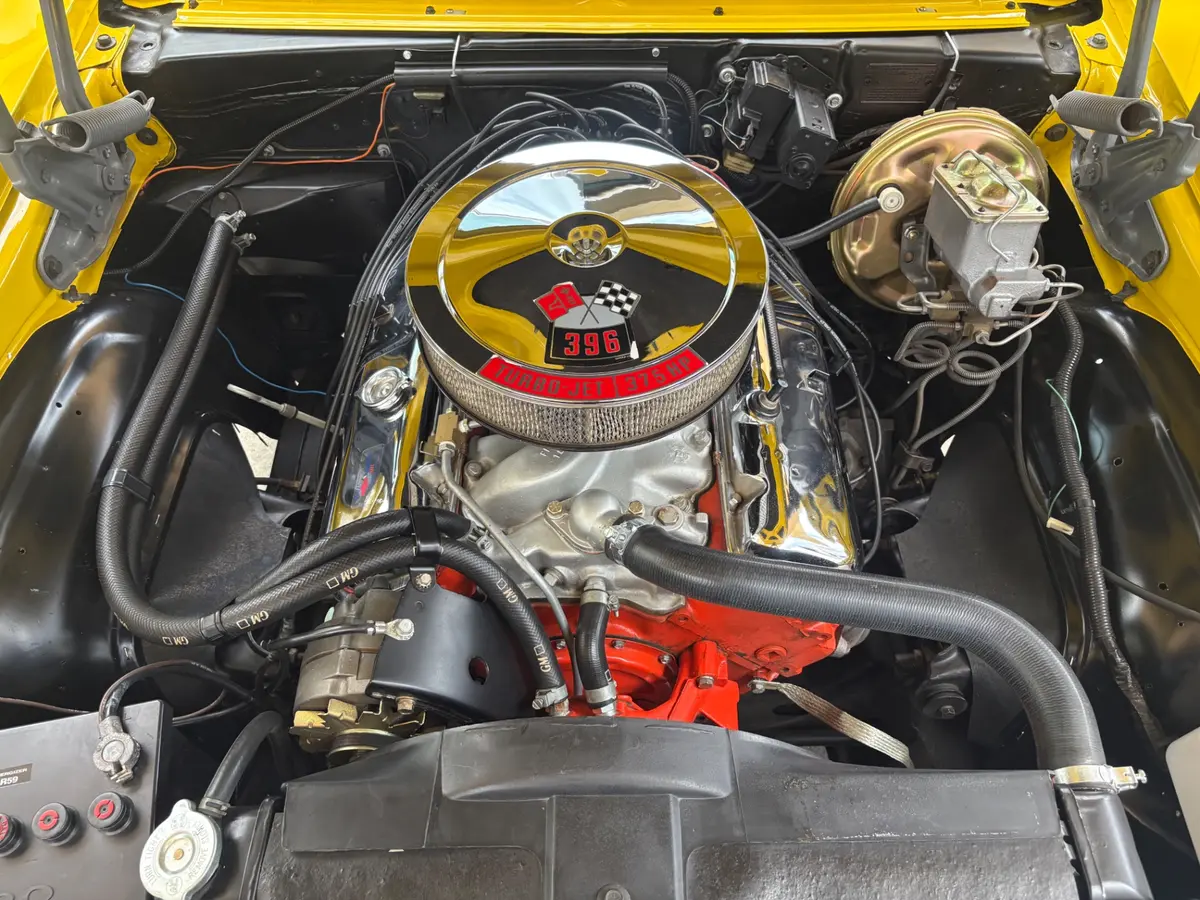 Vehicle photo 34