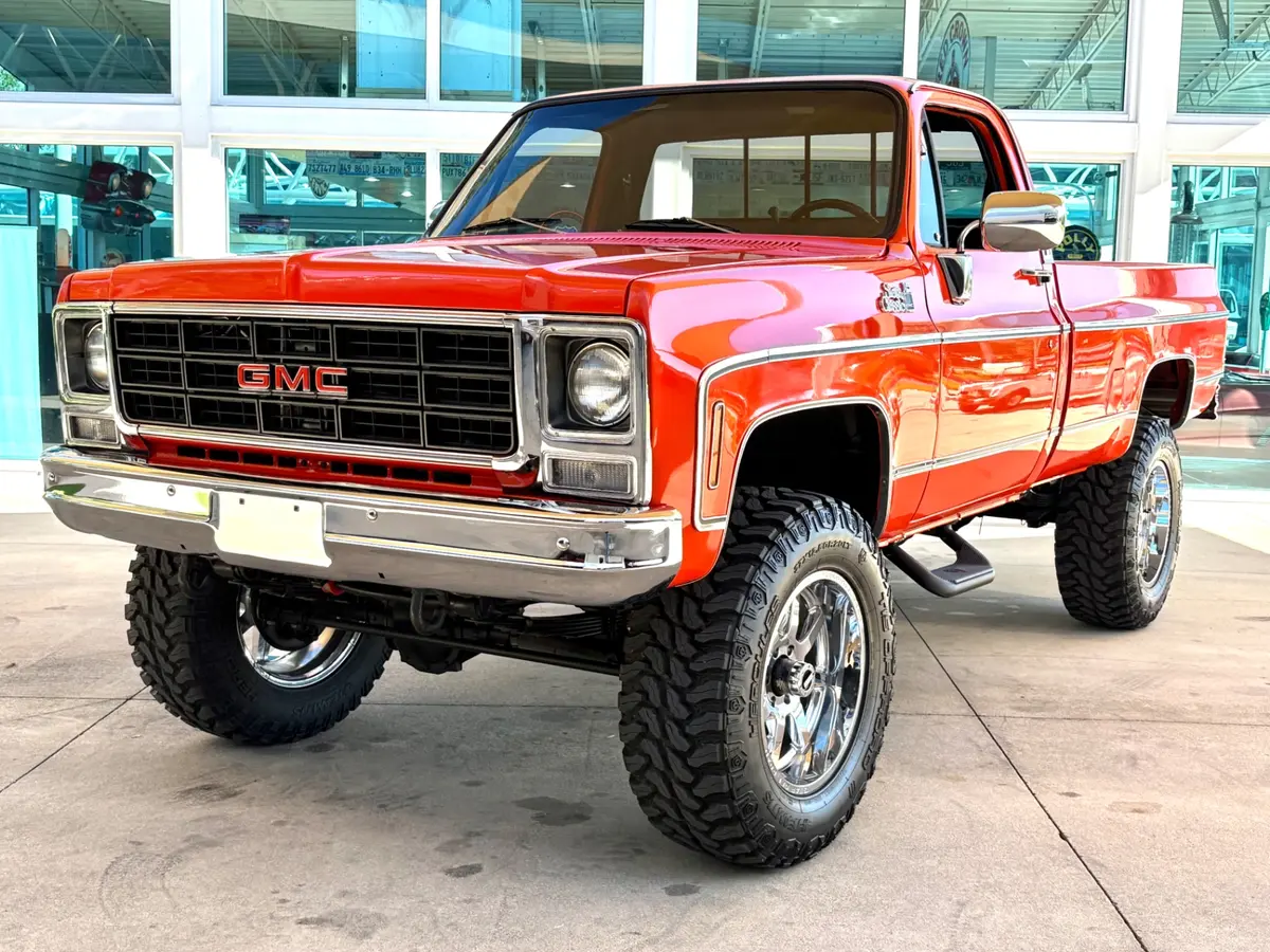 Vehicle photo 1