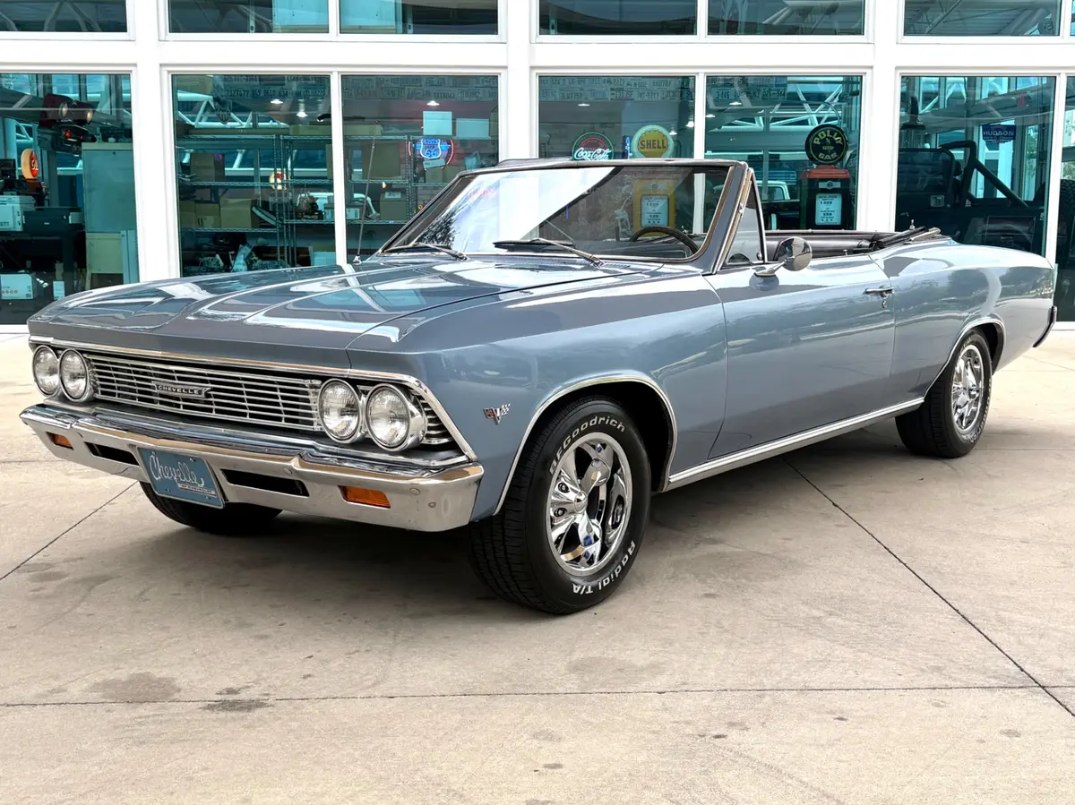 Vehicle photo 1