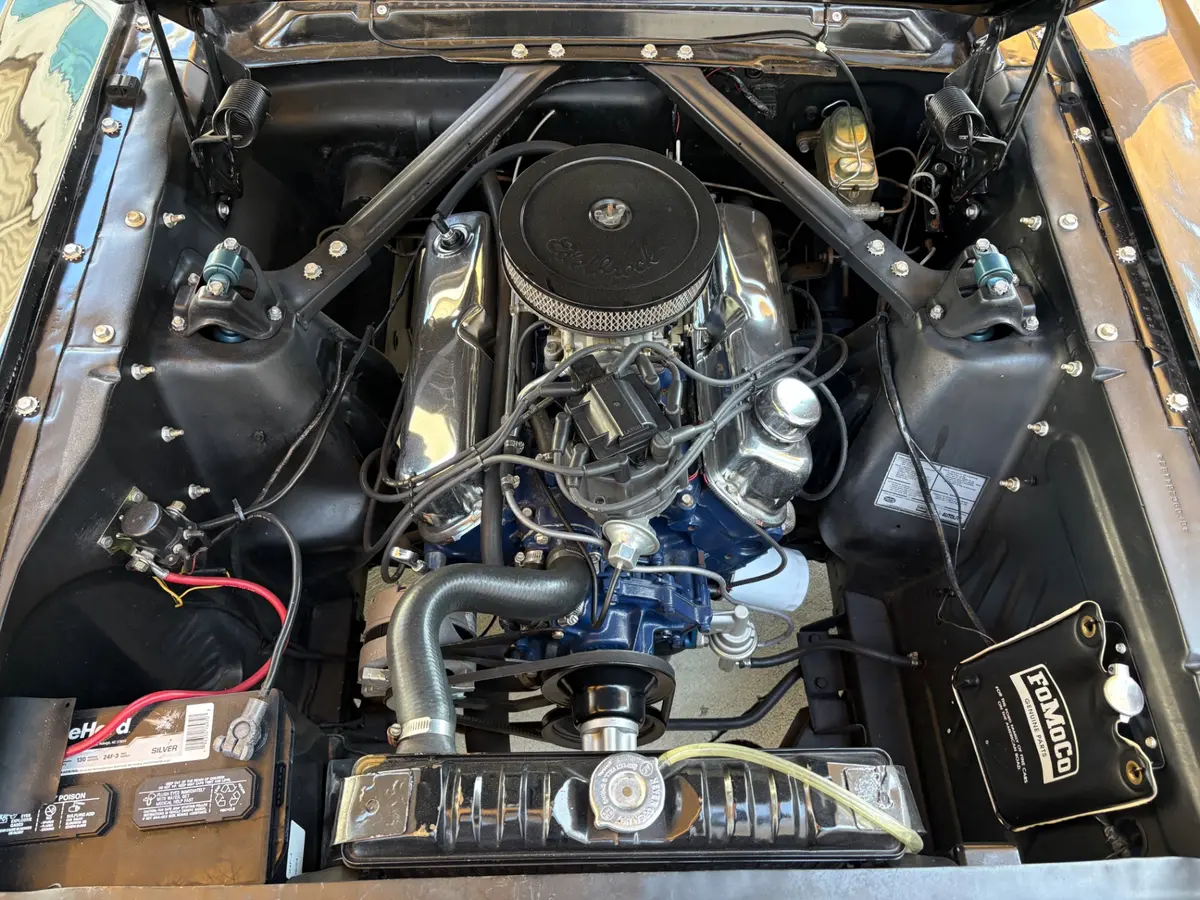 Vehicle photo 27