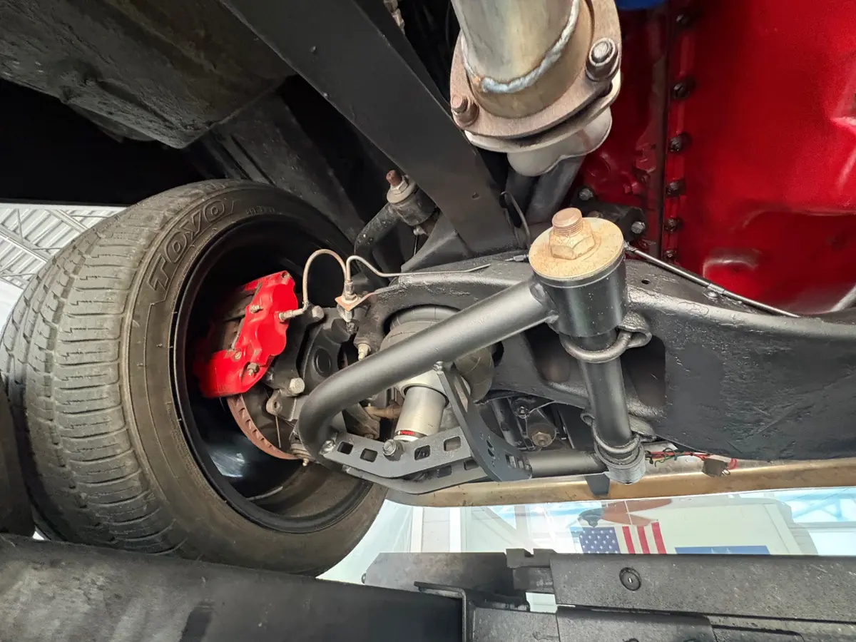 Vehicle photo 47
