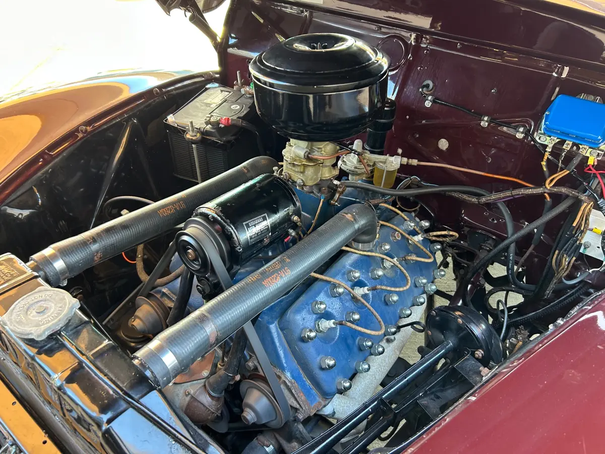 Vehicle photo 34