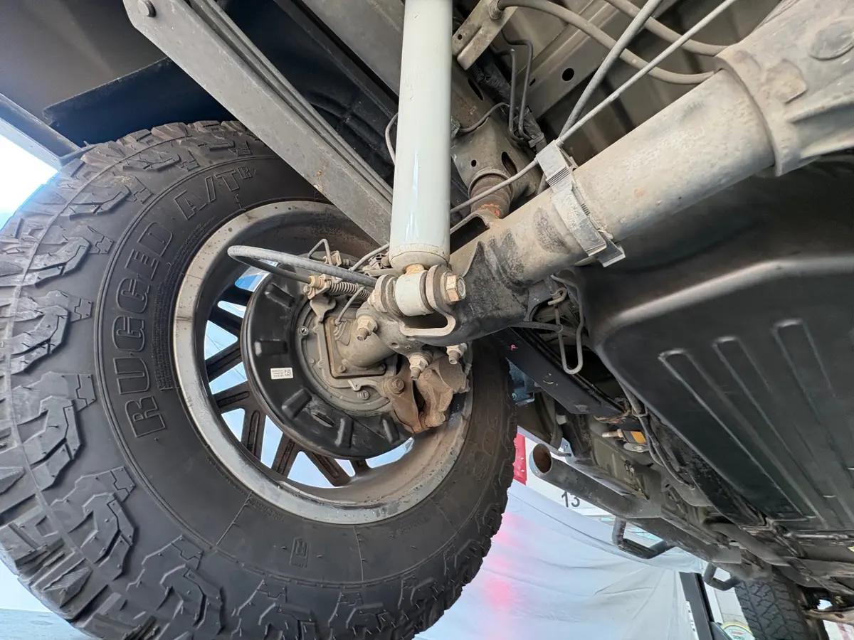 Vehicle photo 50