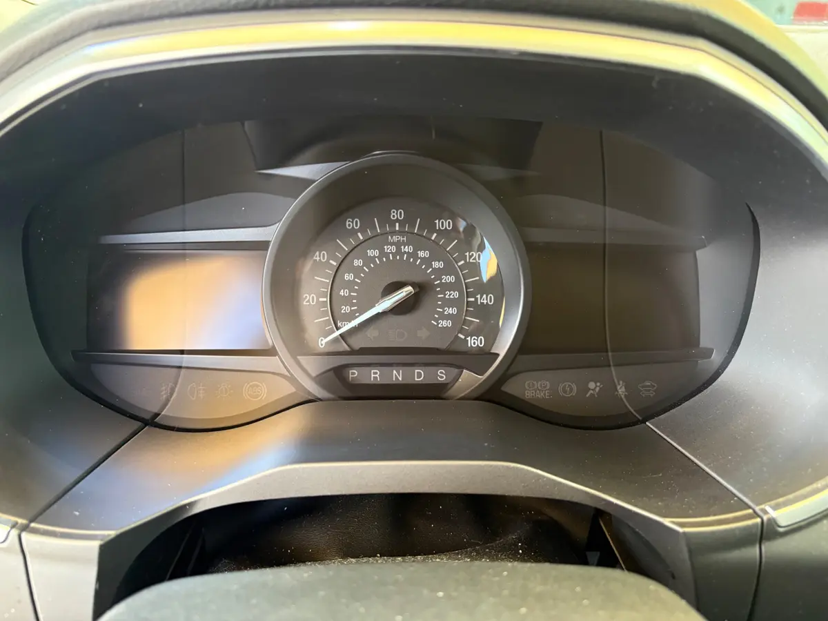 Vehicle photo 35