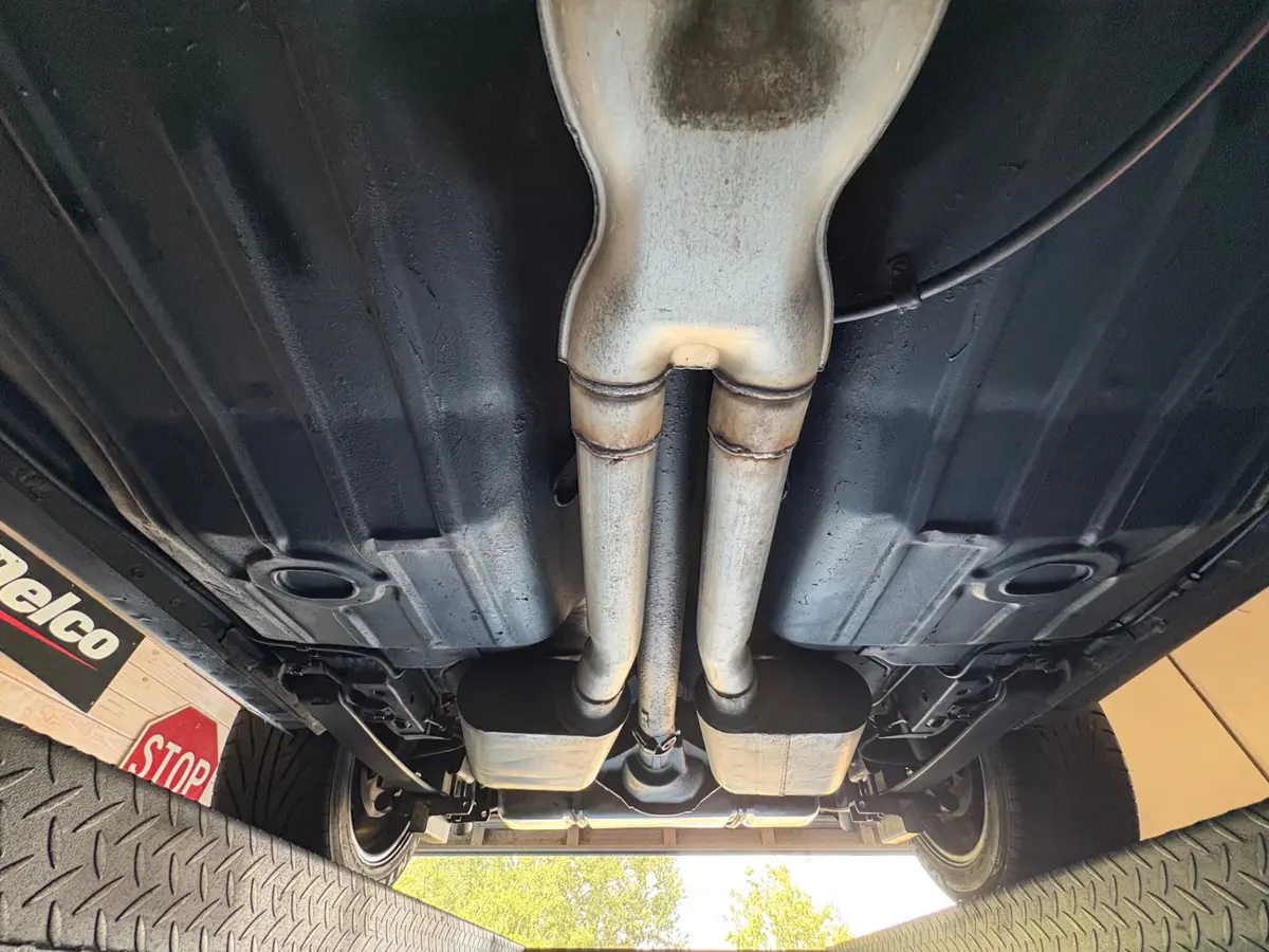 Vehicle photo 55