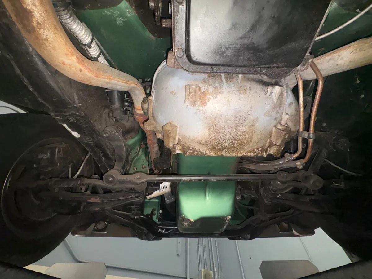 Vehicle photo 49