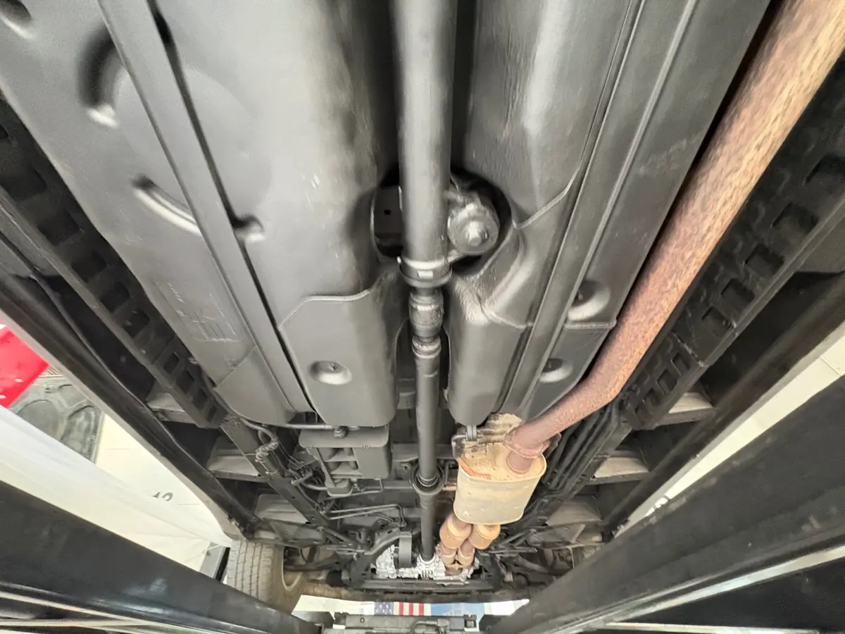 Vehicle photo 53