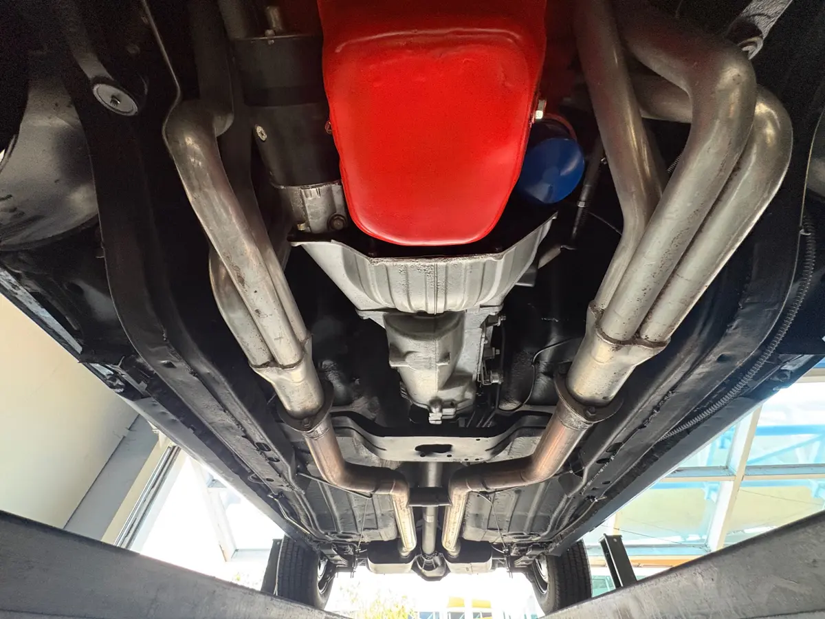 Vehicle photo 67