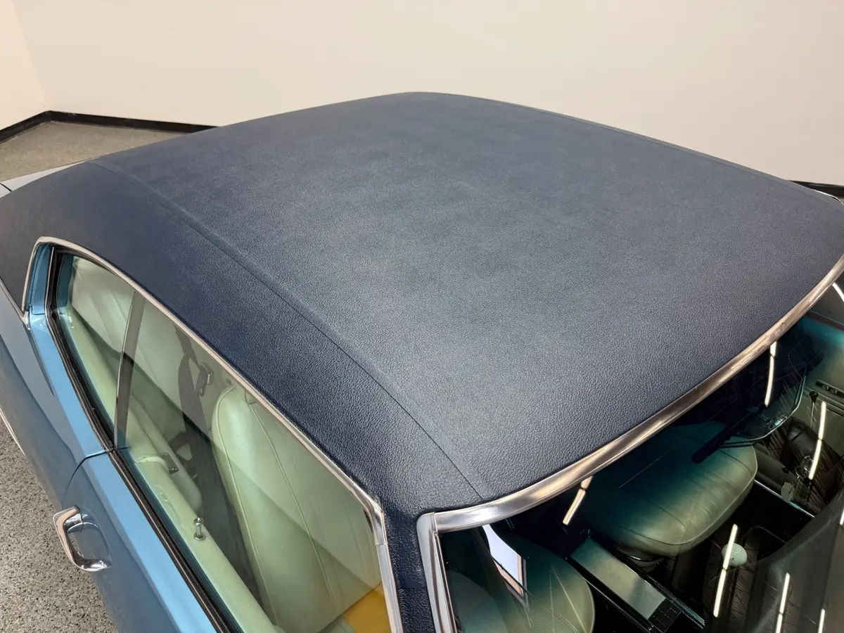 Vehicle photo 53