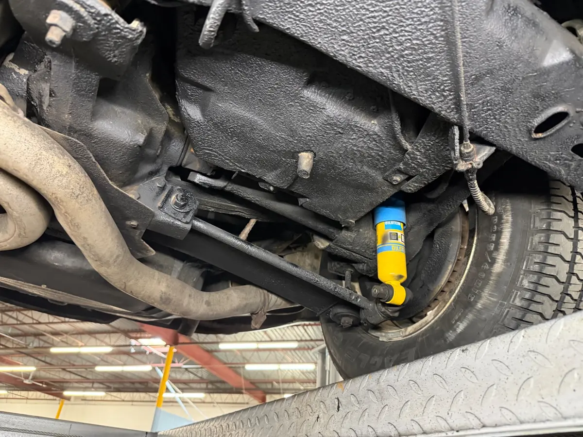 Vehicle photo 42