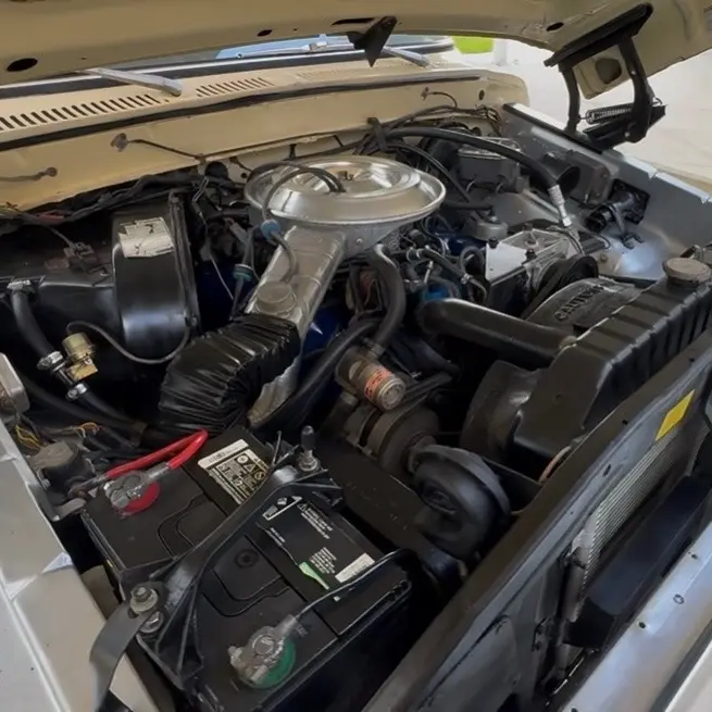 Vehicle photo 29