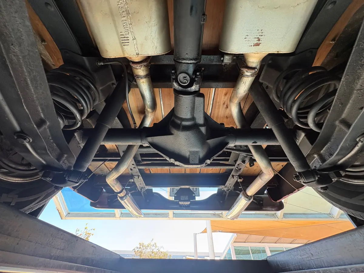 Vehicle photo 53