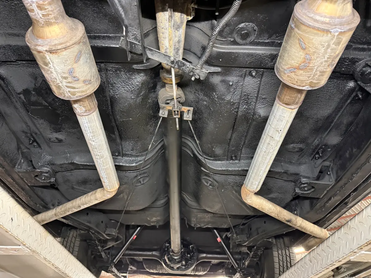 Vehicle photo 45