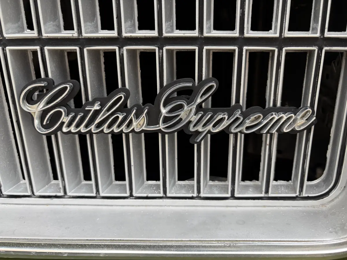 Vehicle photo 29
