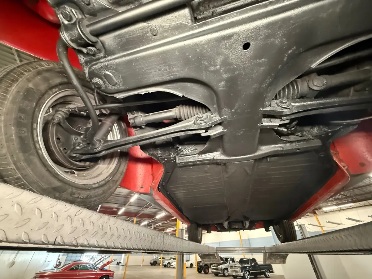 Vehicle photo 39