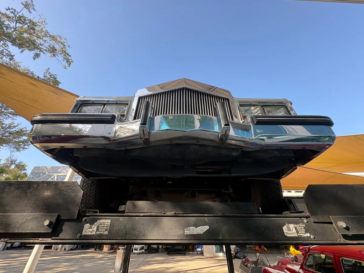 Vehicle photo 61