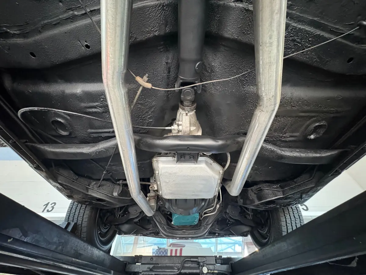 Vehicle photo 53