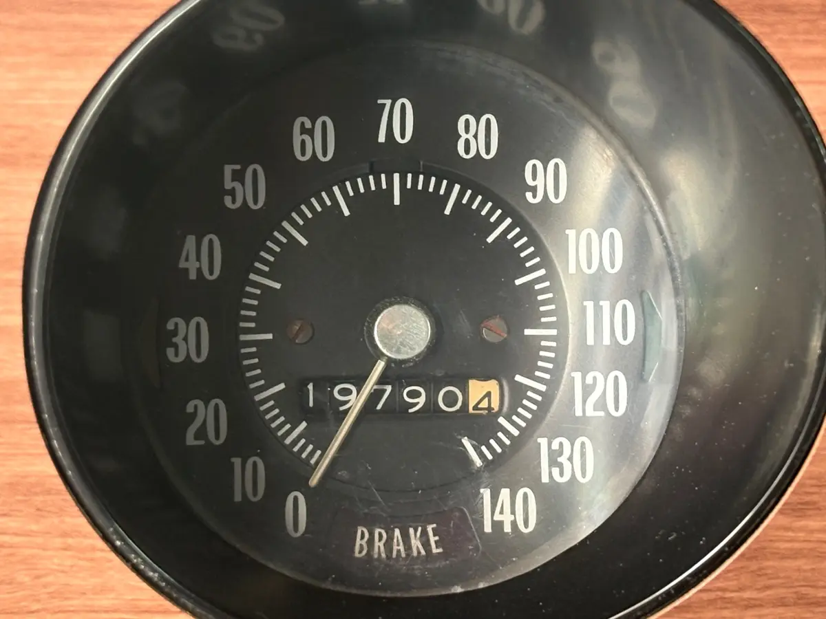 Vehicle photo 26