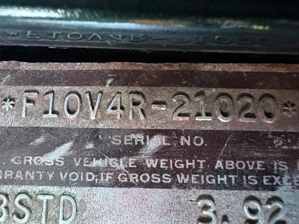 Vehicle photo 21