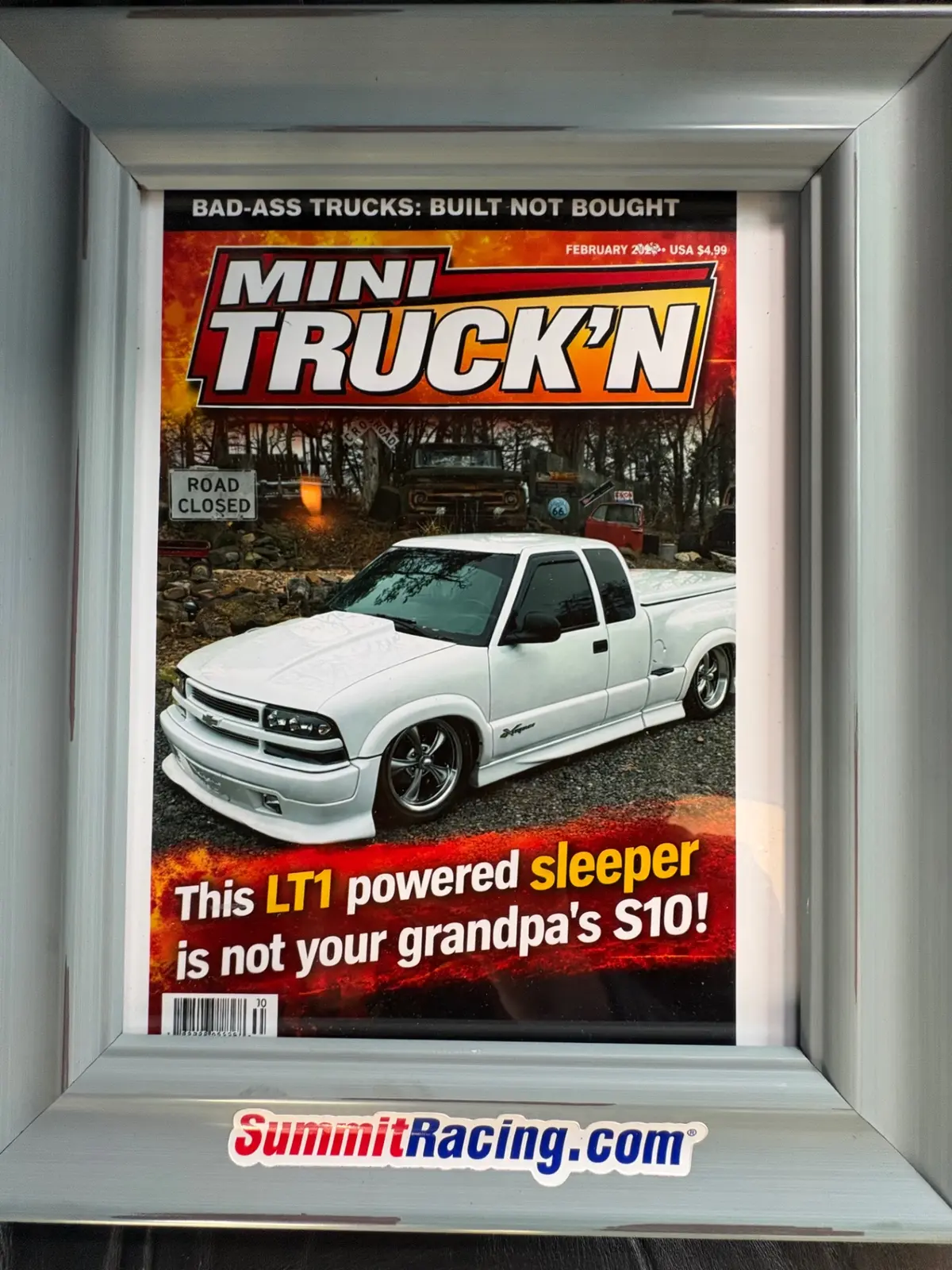 Vehicle photo 25