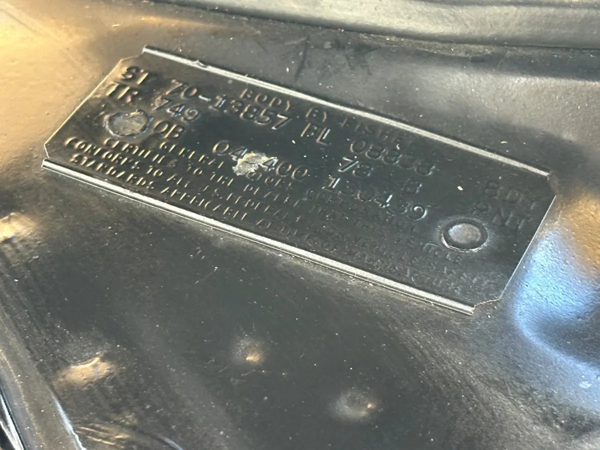 Vehicle photo 40