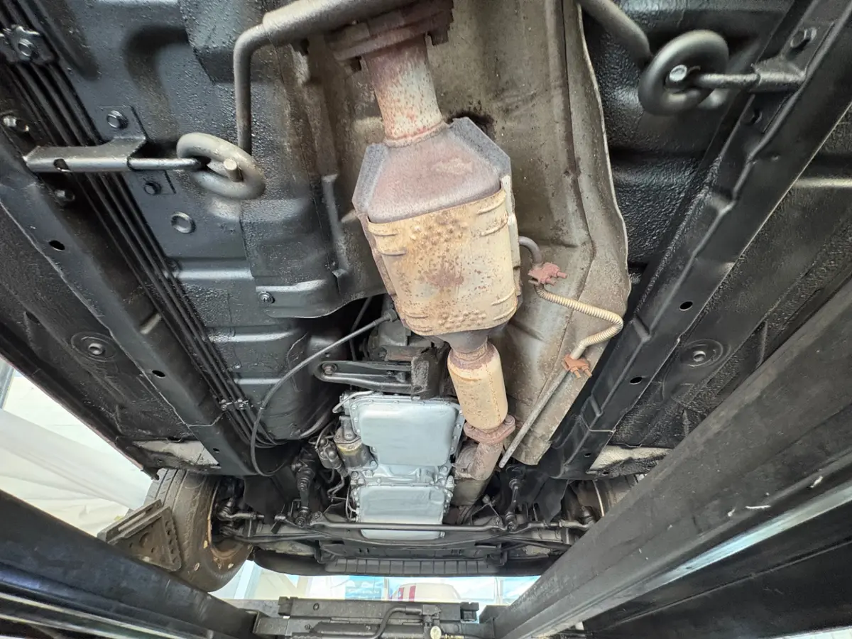 Vehicle photo 49